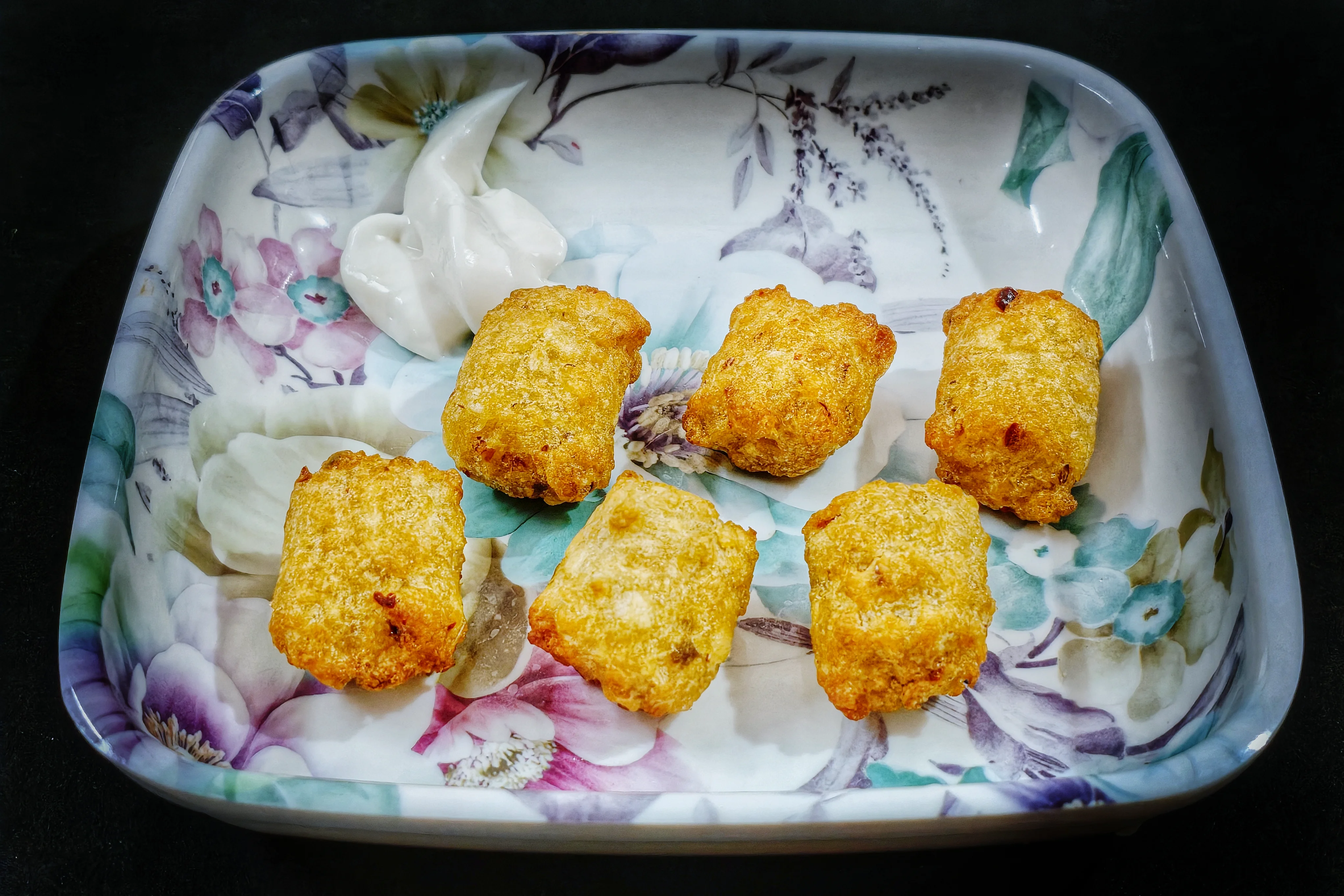 Chilli Garlic Potato Pops
